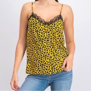 SOPHIE RUE Stitch Fix lace trim cami. Yellow cheetah, button front. Sz L, NWT.